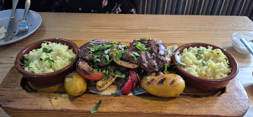 Photo of Meze Grill - 3-5 Erskine Ln, Broughty Ferry, Dundee DD5 1DG